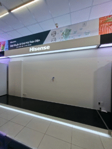 mau-ke-trung-bay-tu-lanh